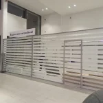 Матовая декоративная пленка на стеклянные перегородки
