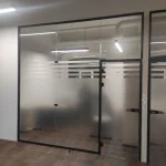 Пленка декоративная матовая MATTE WHITE на офисные перегородки